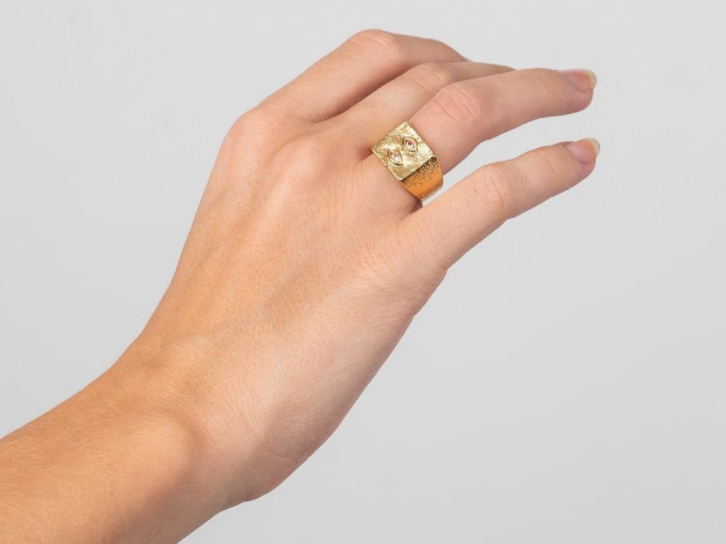 Earrings Bjorg Jewellery Logo Night Day Bjorg Ring Size L – Iconic